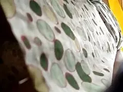 קיוקי הוא זונה מזוין סרטי פורנו לצפייה חינם עם שיער כחול