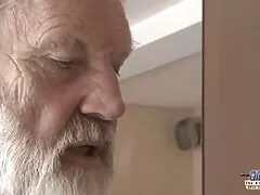 קארמן קארמה, זונה מקועקעת אוהבת בשר שחור בישבן סרט ארוטי חינם