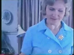גדול מדי בשביל באטפאקינג אתר סרטי סקס חינם
