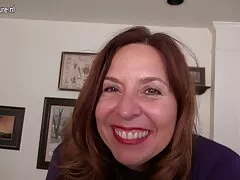 אוברי מקבלת את יד העזרה של השור סרטונים של סקס חינם שלה